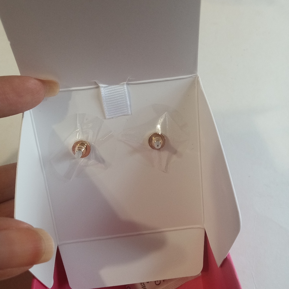 House Of Harlow Crystal Bow Teardrop Earrings New Cubic Zirconia - Picture 4 of 4